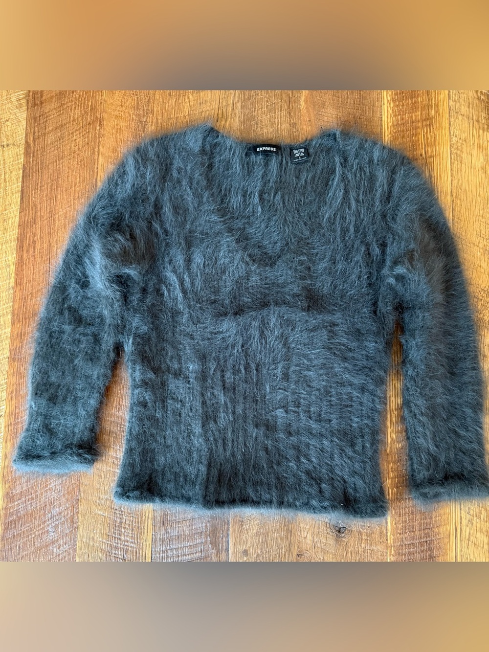 NWOT Express Angora Rabbit Fur Fuzzy V-Neck Sweater Sz L in Dark Chocolate Brown